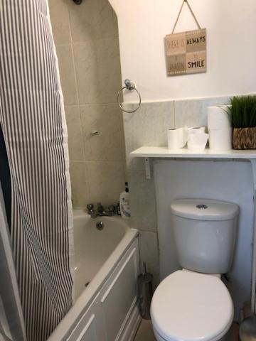 Lord Merit Guest Rooms In King'S Cross St Pancras 런던 외부 사진