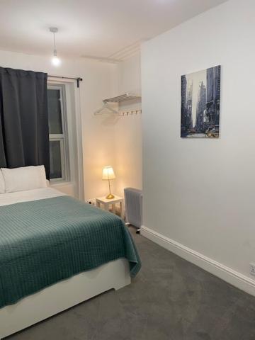 Lord Merit Guest Rooms In King'S Cross St Pancras 런던 외부 사진